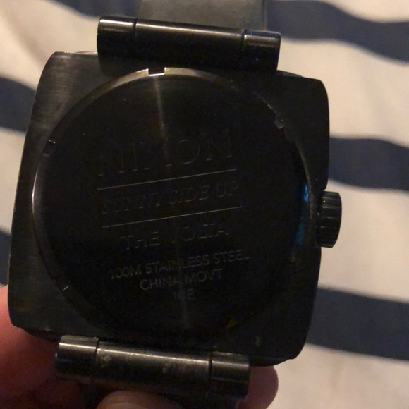 Nixon watch - Picture 2 of 2